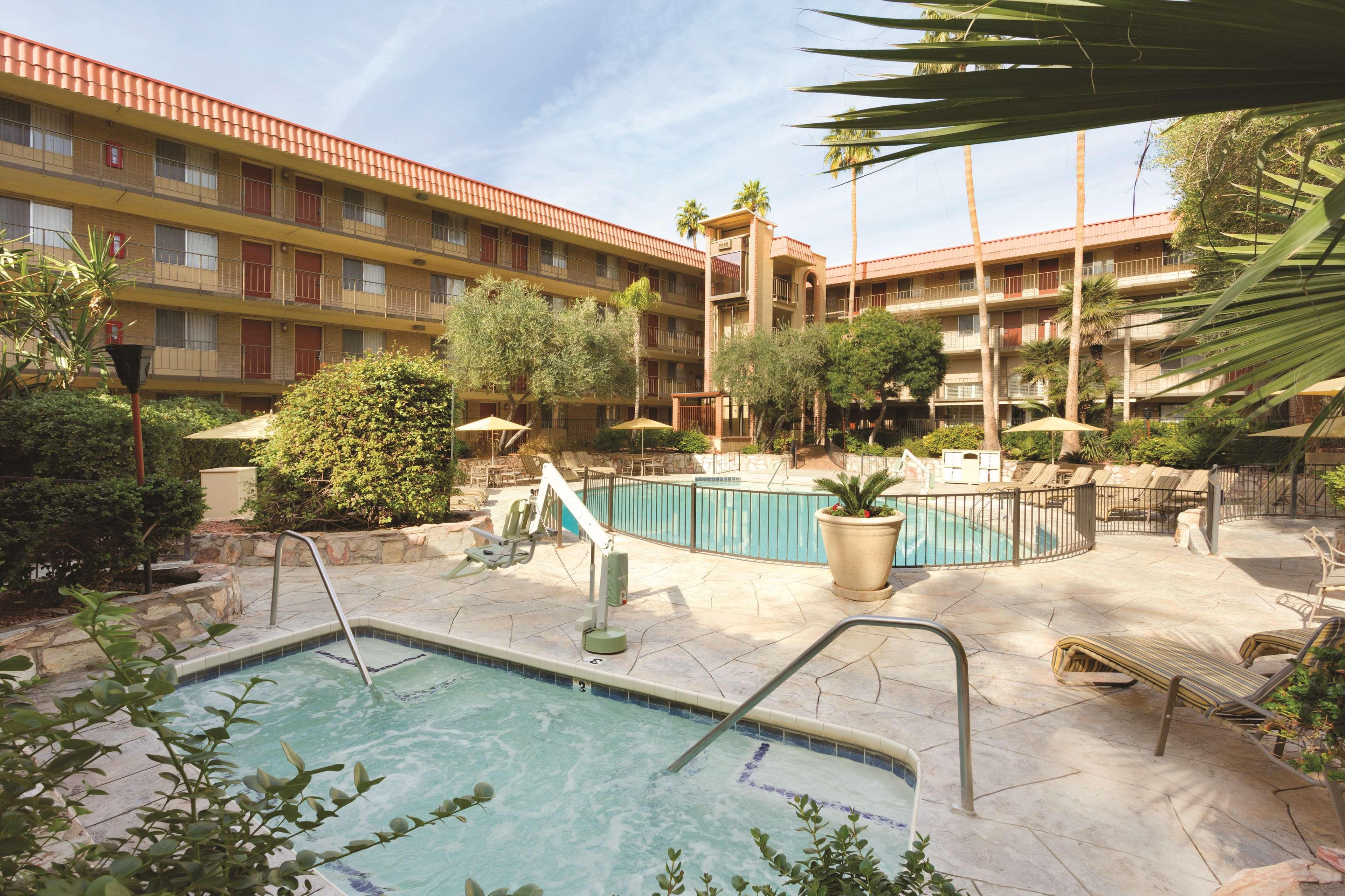 Motel 6 Phoenix, Az - Sky Harbor Eksteriør billede