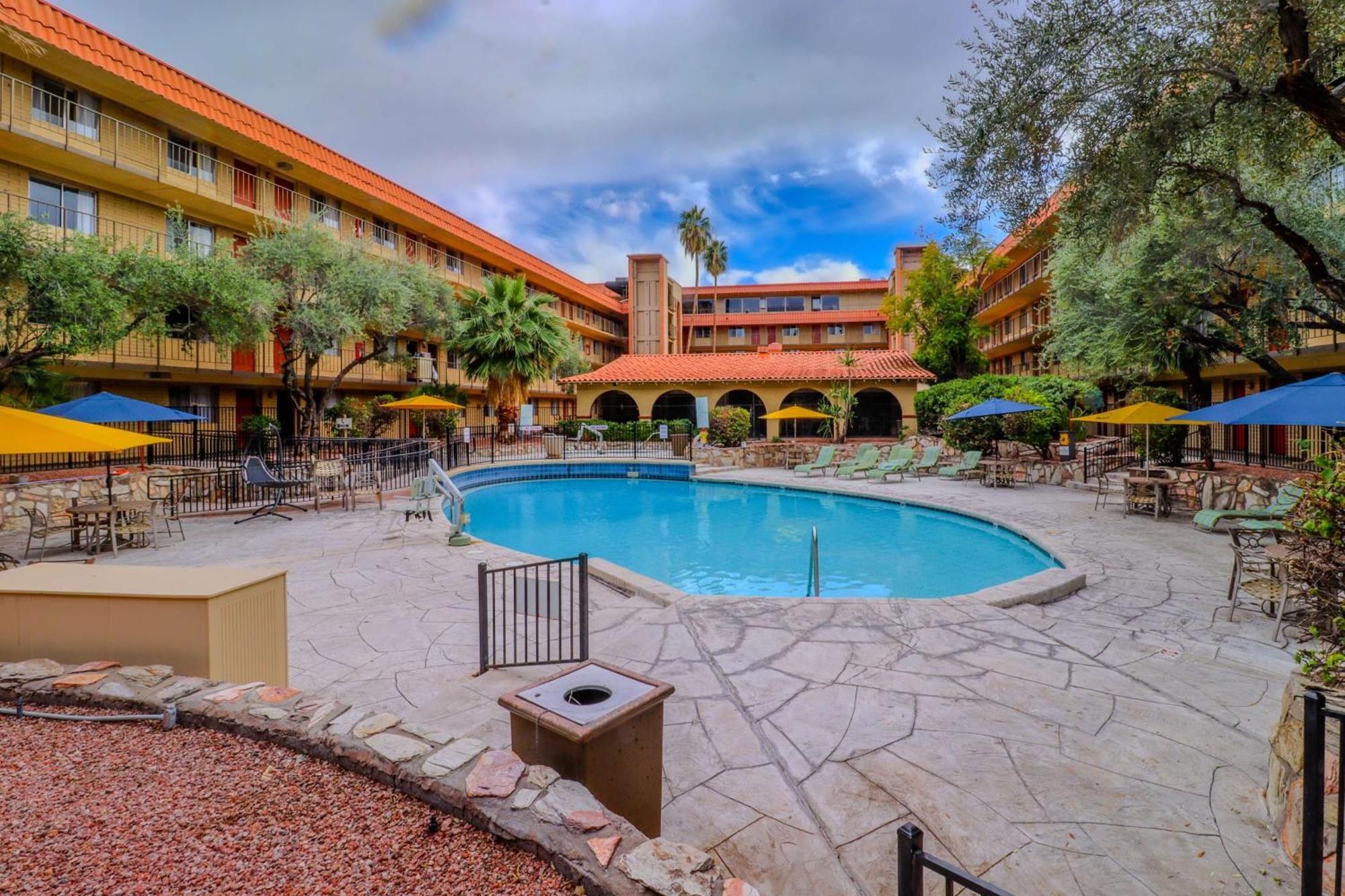 Motel 6 Phoenix, Az - Sky Harbor Eksteriør billede